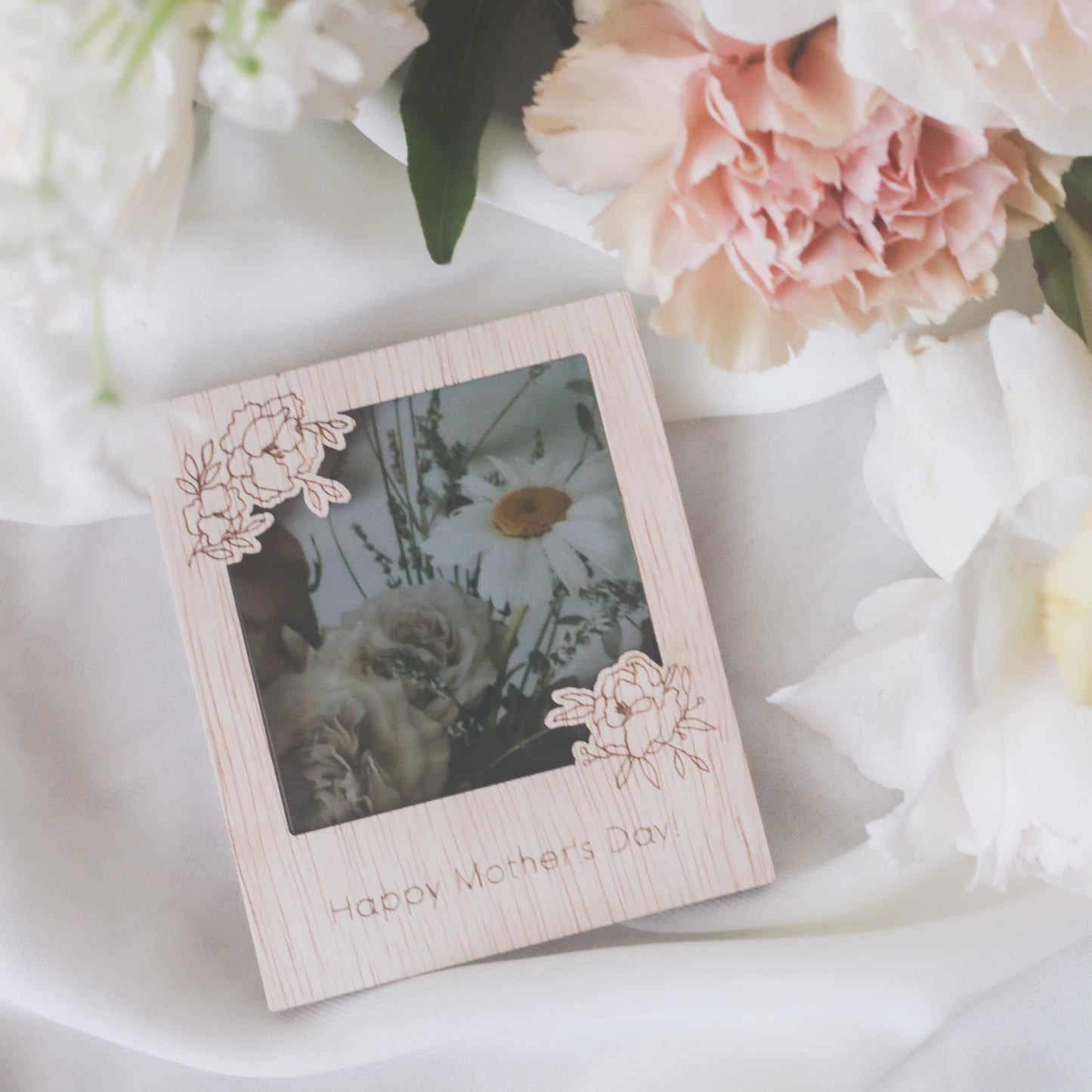 CLEO Keepsake Photo Magnet (Floral)