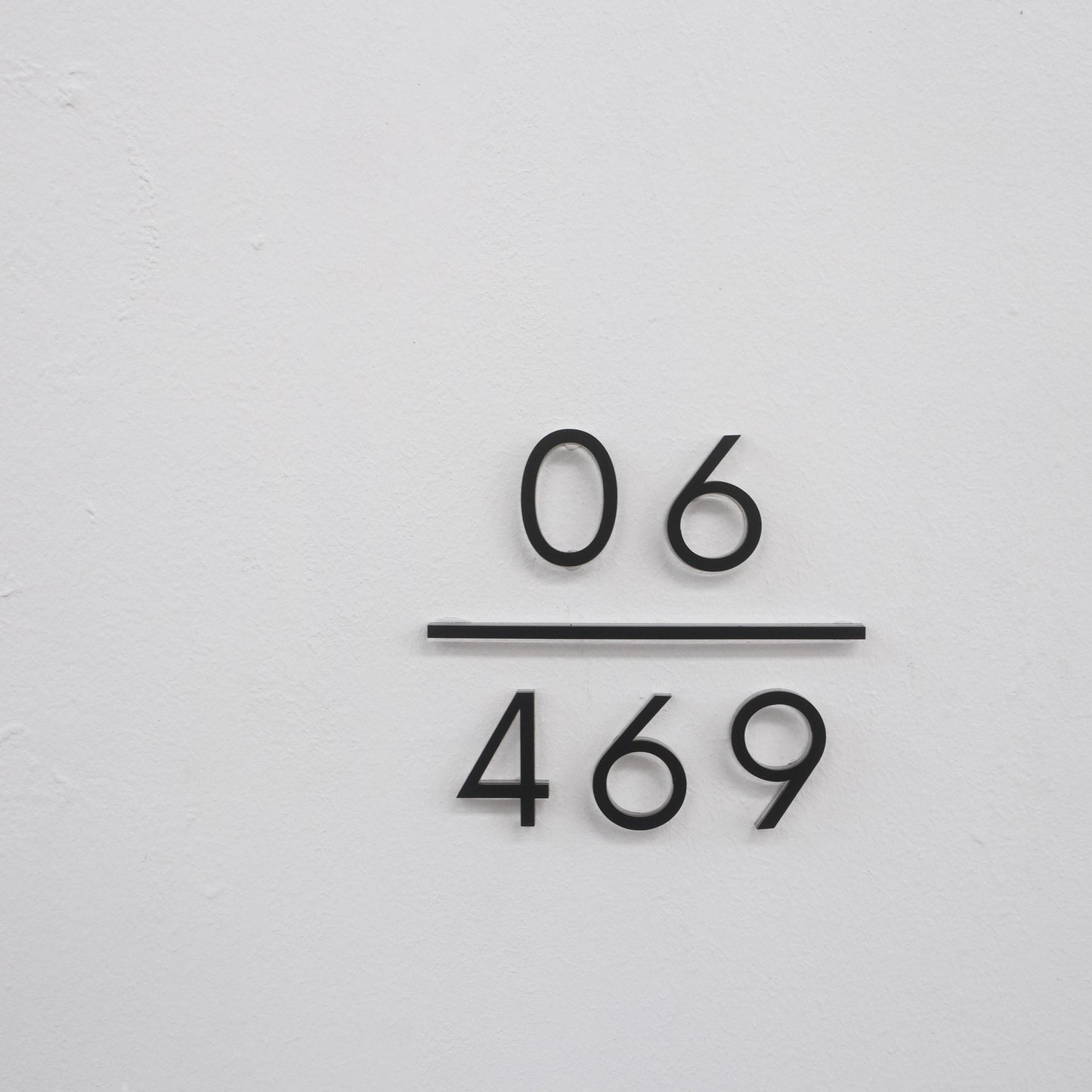 Aria unit sign in matte black acrylic
