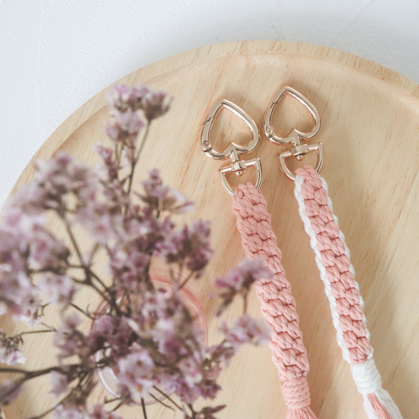 AMELIA Macrame Sweetheart Keychain