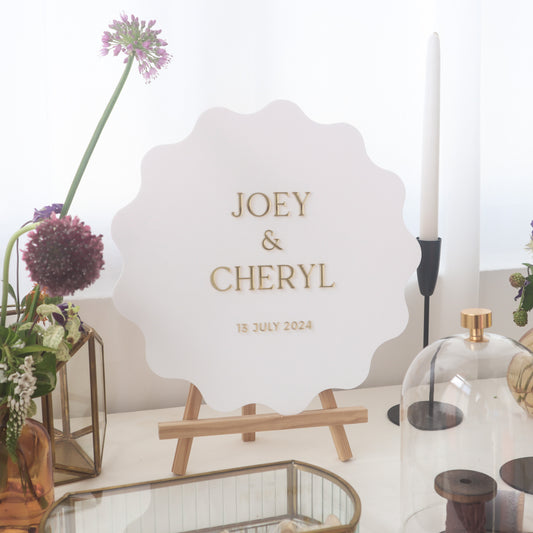 AUSTINE Wavy Petite Wedding Welcome Sign