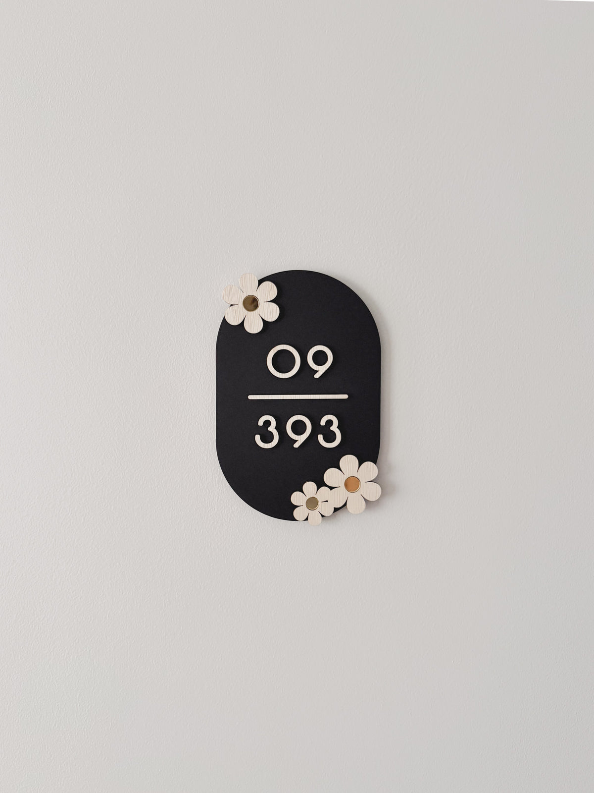 DAISY Unit Number Sign (Pill Shape)