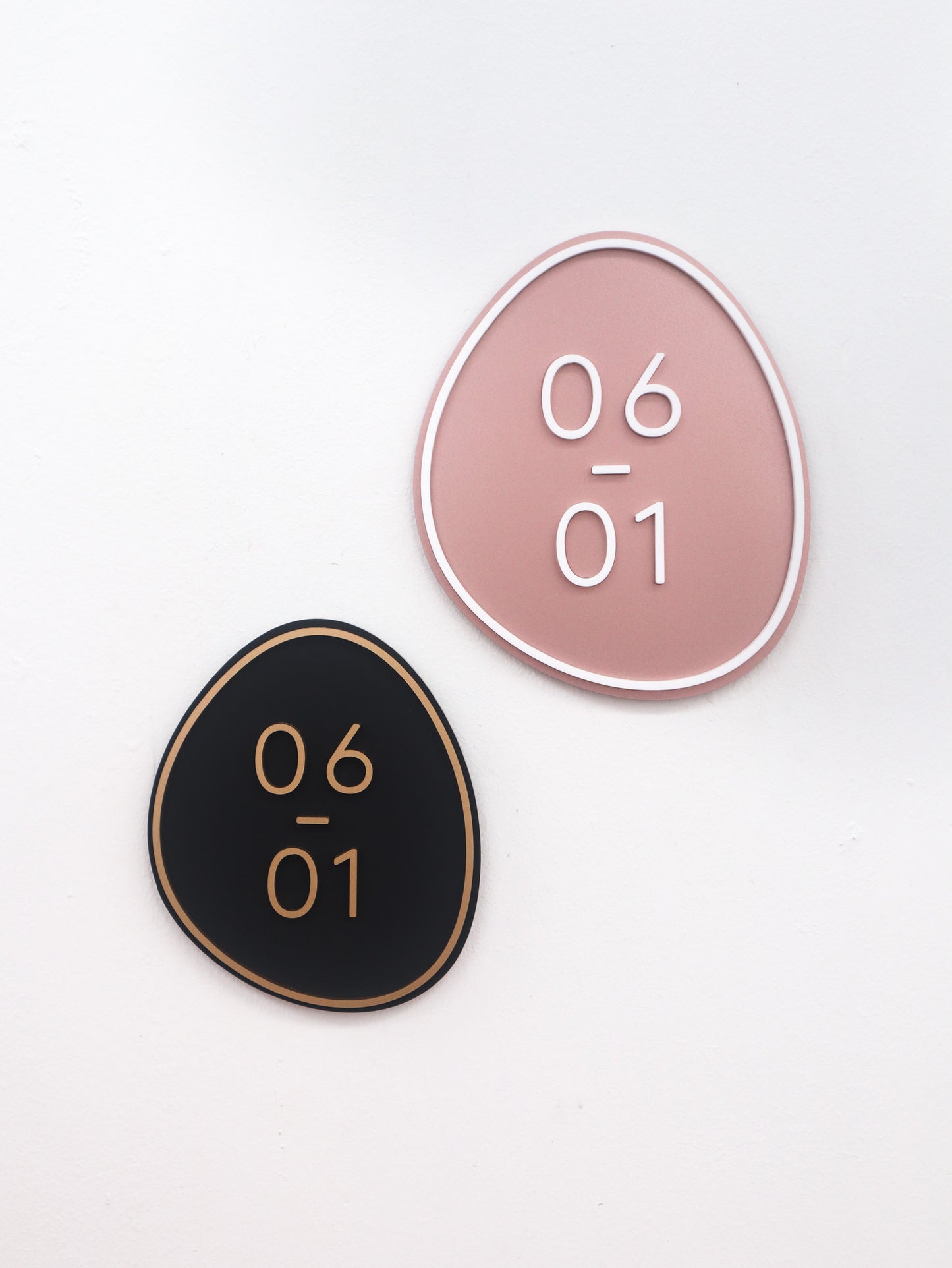 PEBBLE Unit Sign