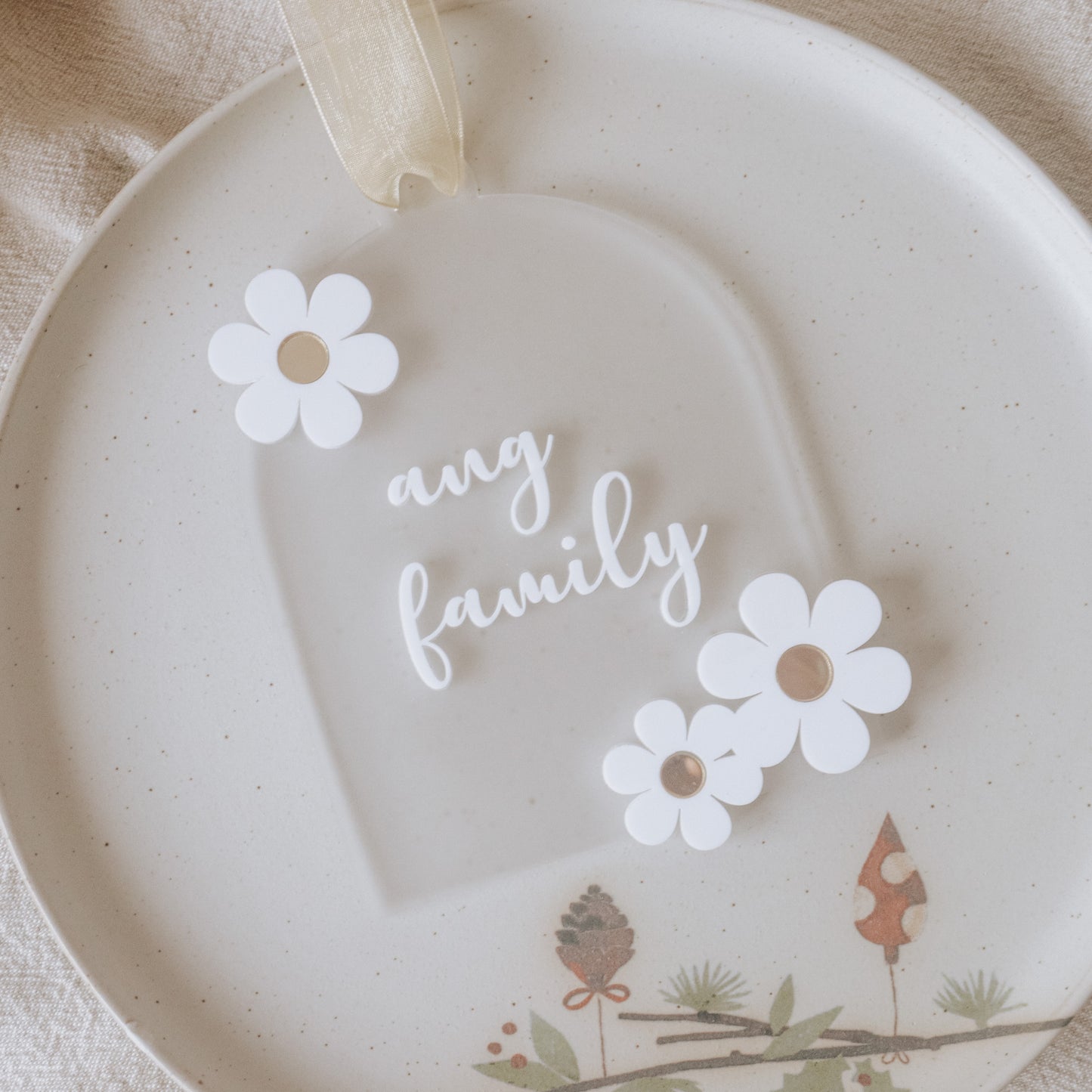 DAISY Personalised Christmas Ornaments (Arch Shape)