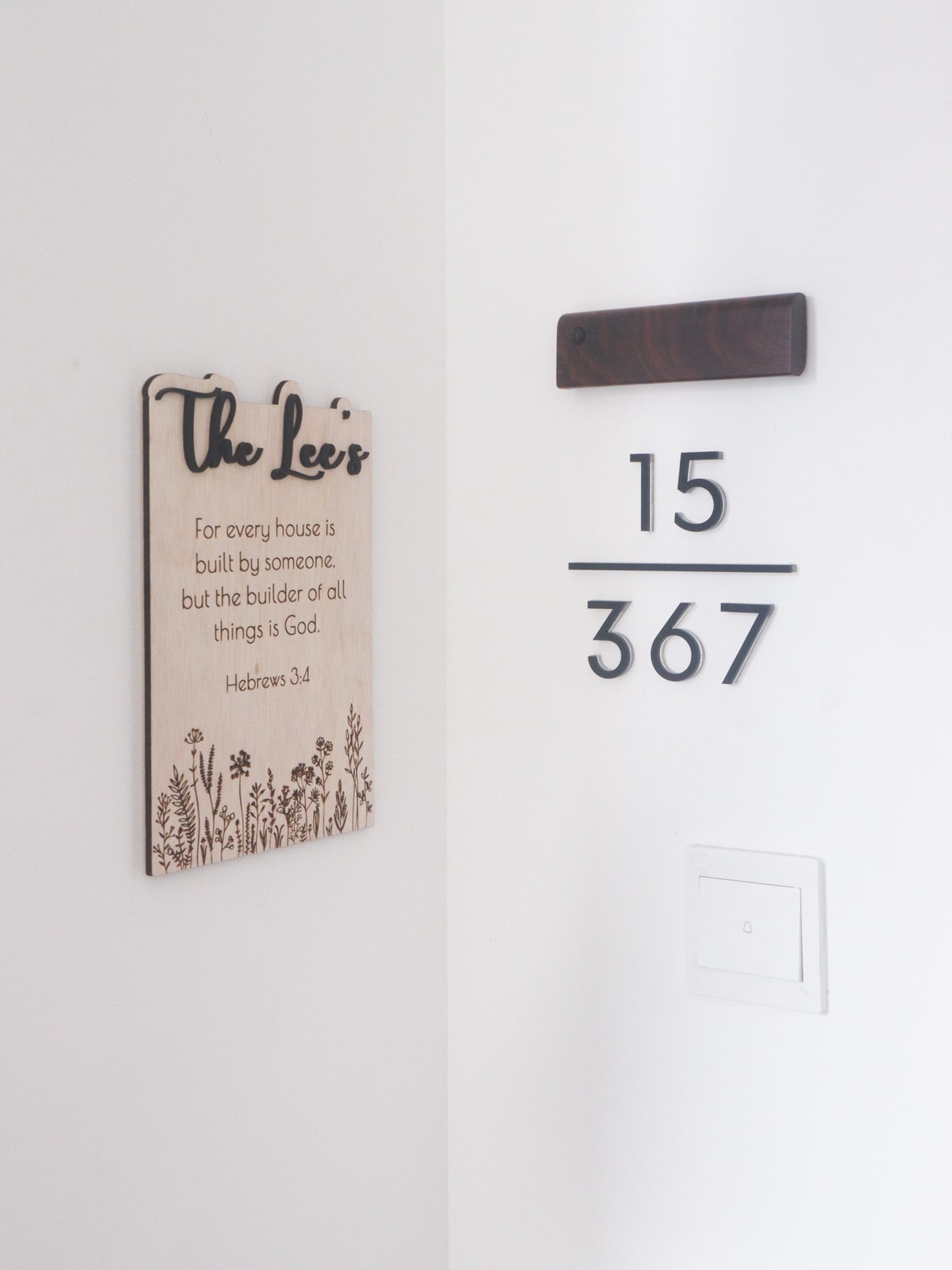 BLOOMS Family Surname Home Blessing Sign (with verse/quote)