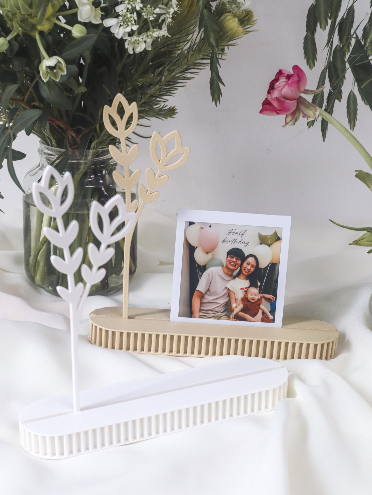 BLOOM “A Moment, Held” Photo Keepsake Stand