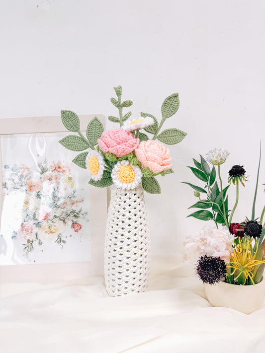 LIORA Macrame Posy Jar