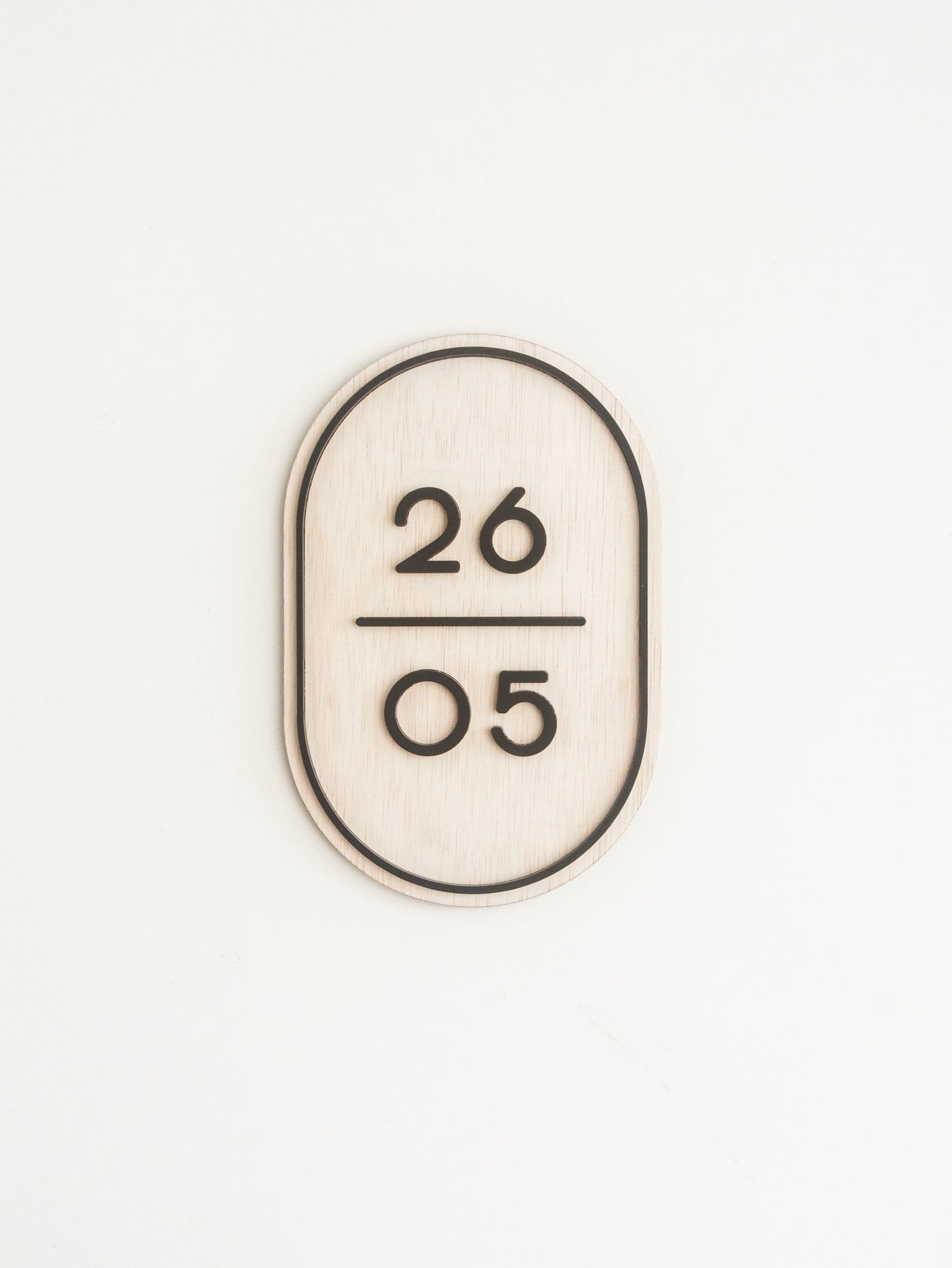 ADELE Unit Number Sign (with border)