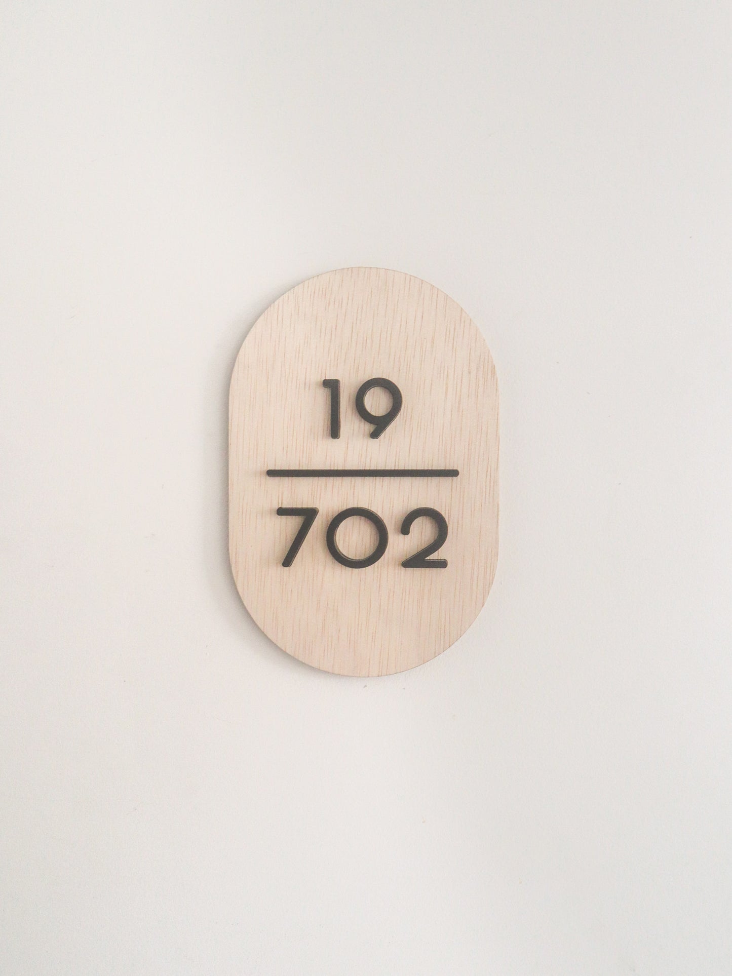ADELE Unit Number Sign